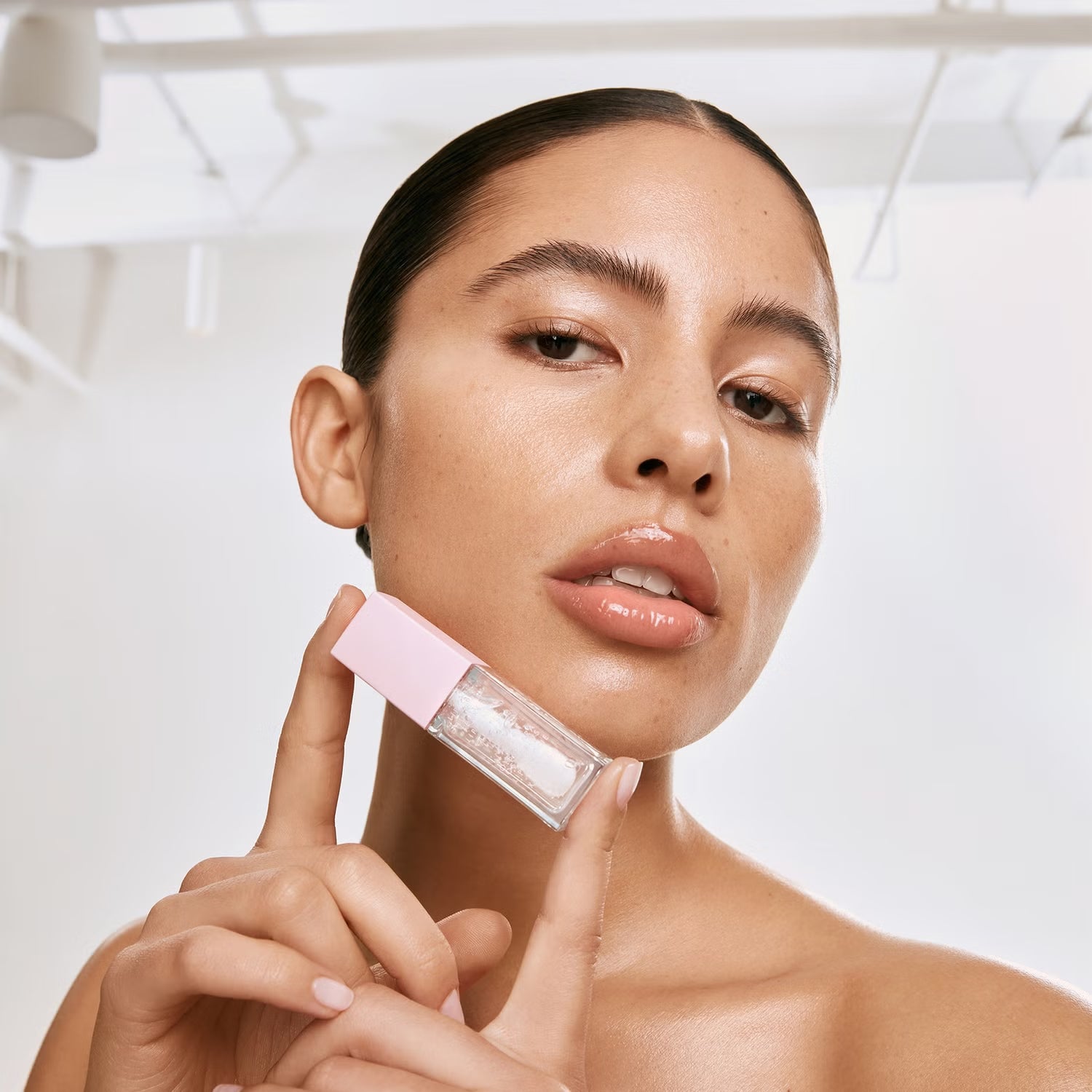 KYLIE SKIN масло для губ